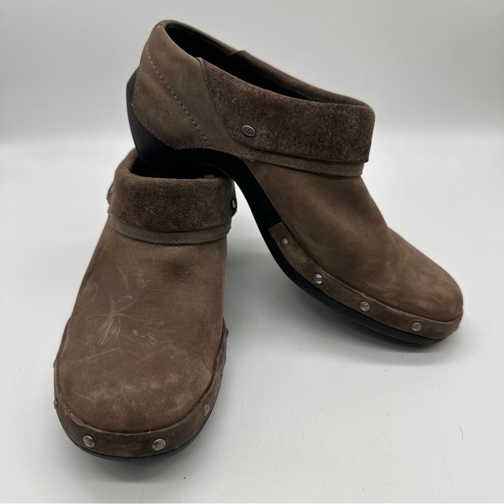 Merrell Drizzle Luxe Wrap Studded Suede Slip-On Clogs Taupe Size 7.5
